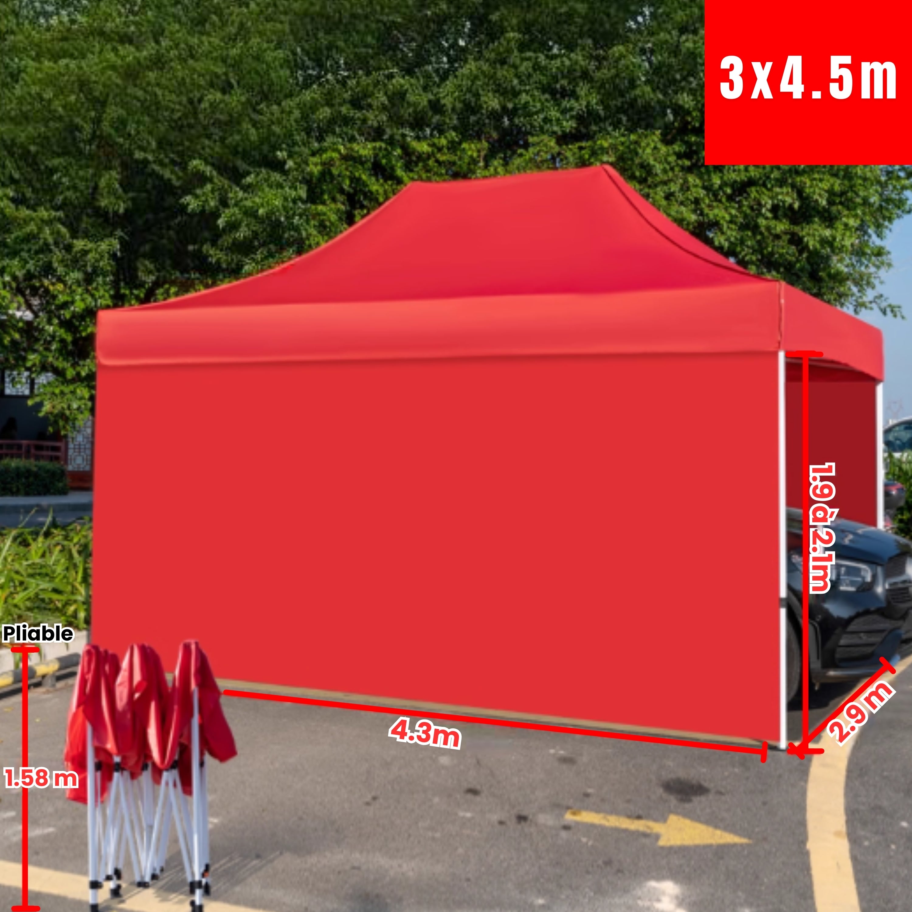 Barnum voiture grand avec mur rouge